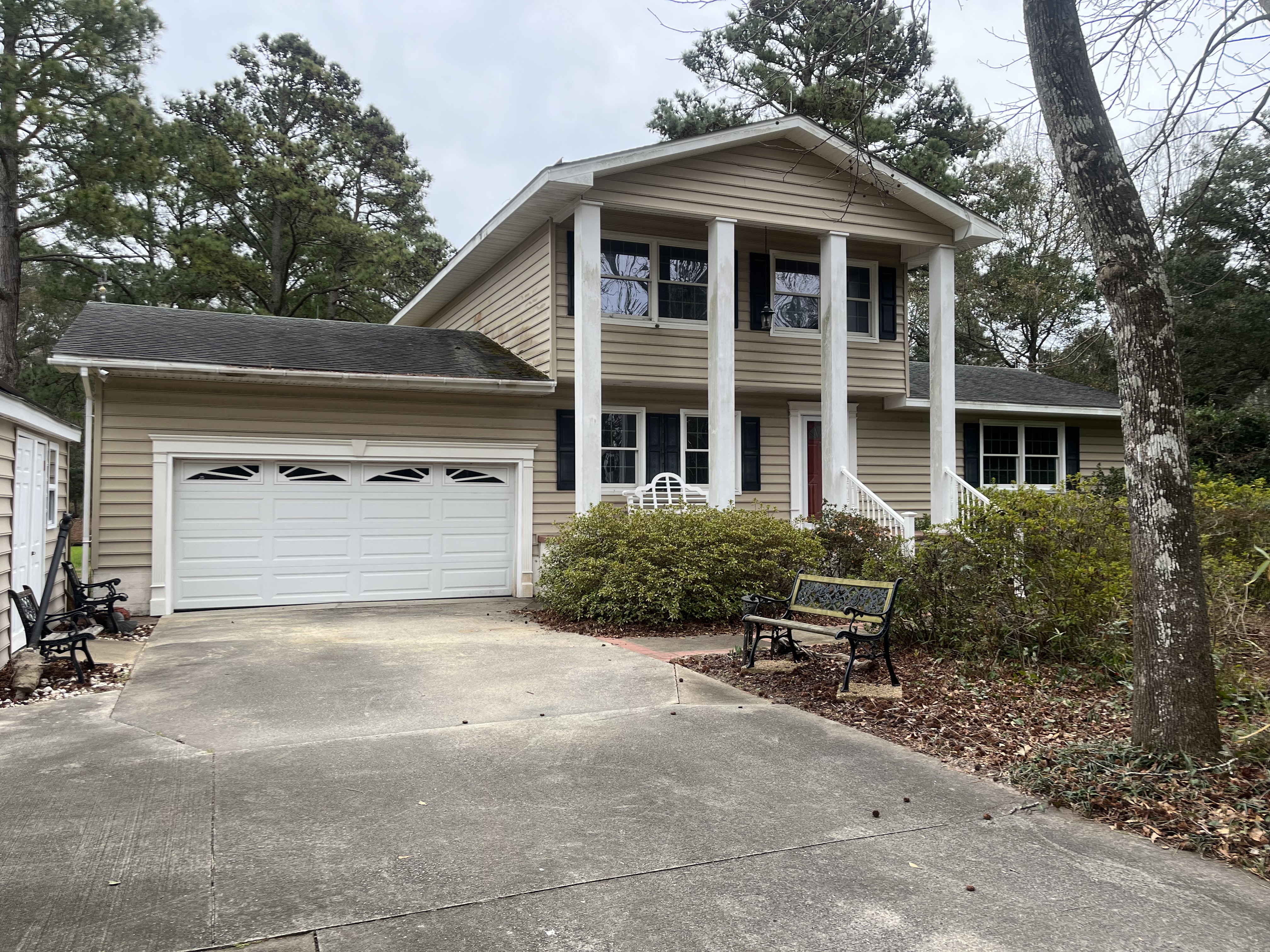 Long Term Rental 1723LT - Not Currently Available